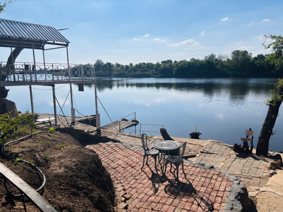 Commercial Property for Sale in Pretorius Kraal Free State